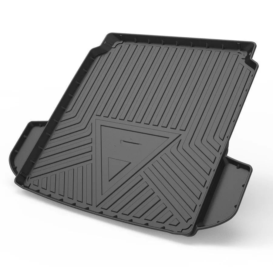 Black carbon fibre pattern car boot protector pad for vehicle cargo area