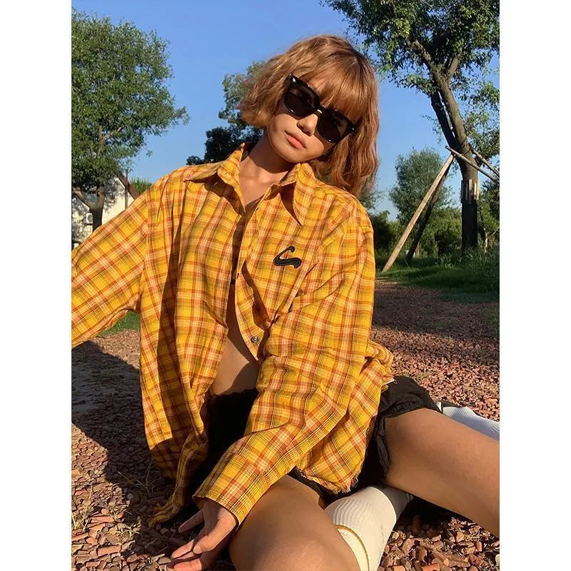 Dopamine yellow plaid shirt with loose fit cardigan-style design on chemical fibre blend fabric