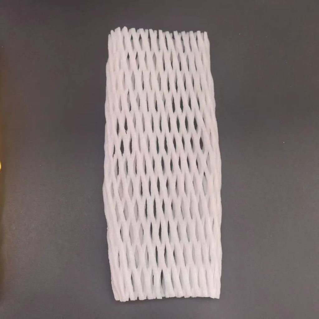 White foam net protective cover for fruit packing with hybrid shockproof design