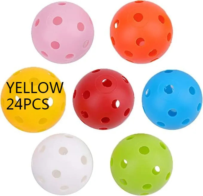 Multi-colour golf practice balls on 26-hole putting mat with net pocket packaging