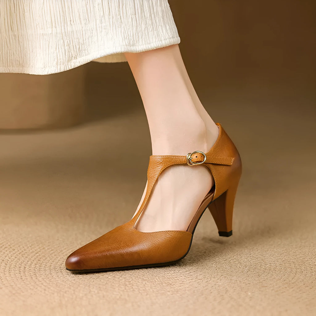 Brown retro women's sandals with T-shaped strap and 6-8cm heel in cowhide leather