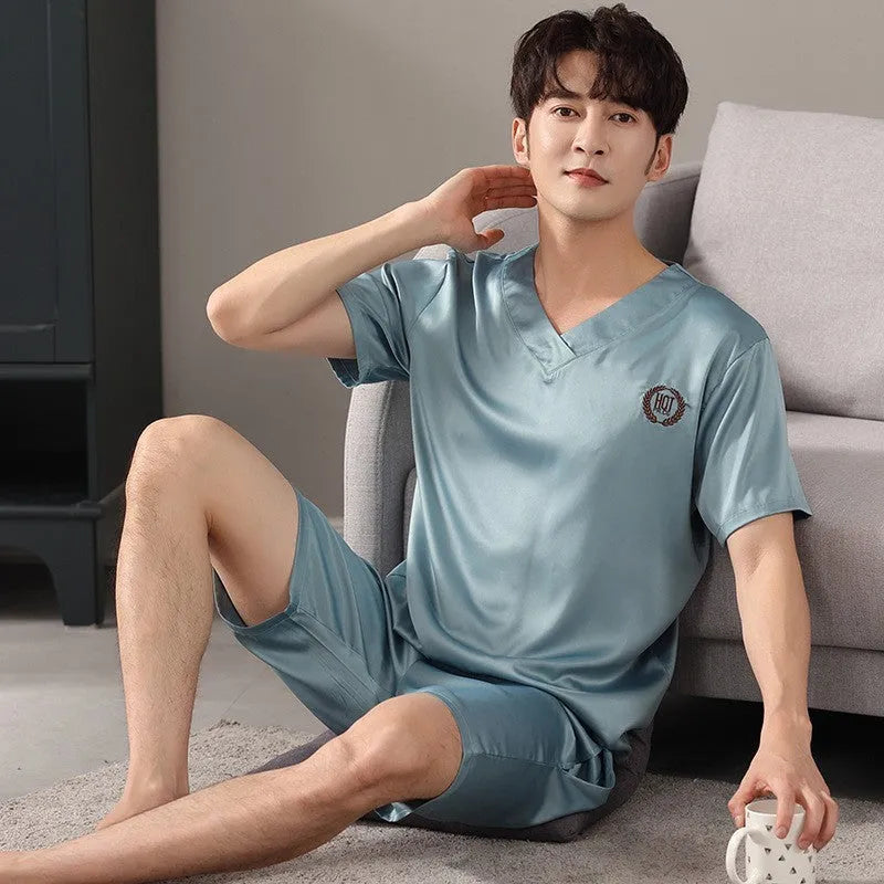 Men's ice silk pyjama set with short sleeves and matching shorts in loose-fitting homewear design