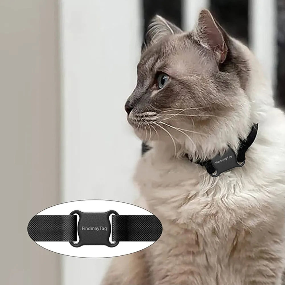 Smart pet GPS locator in white or black, collar-mounted ABS tracker measuring 45 x 33mm and weighing 10g