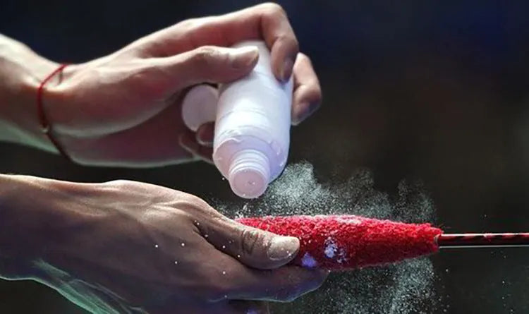 White magnesium carbonate sports anti-slip powder for badminton tennis and weightlifting