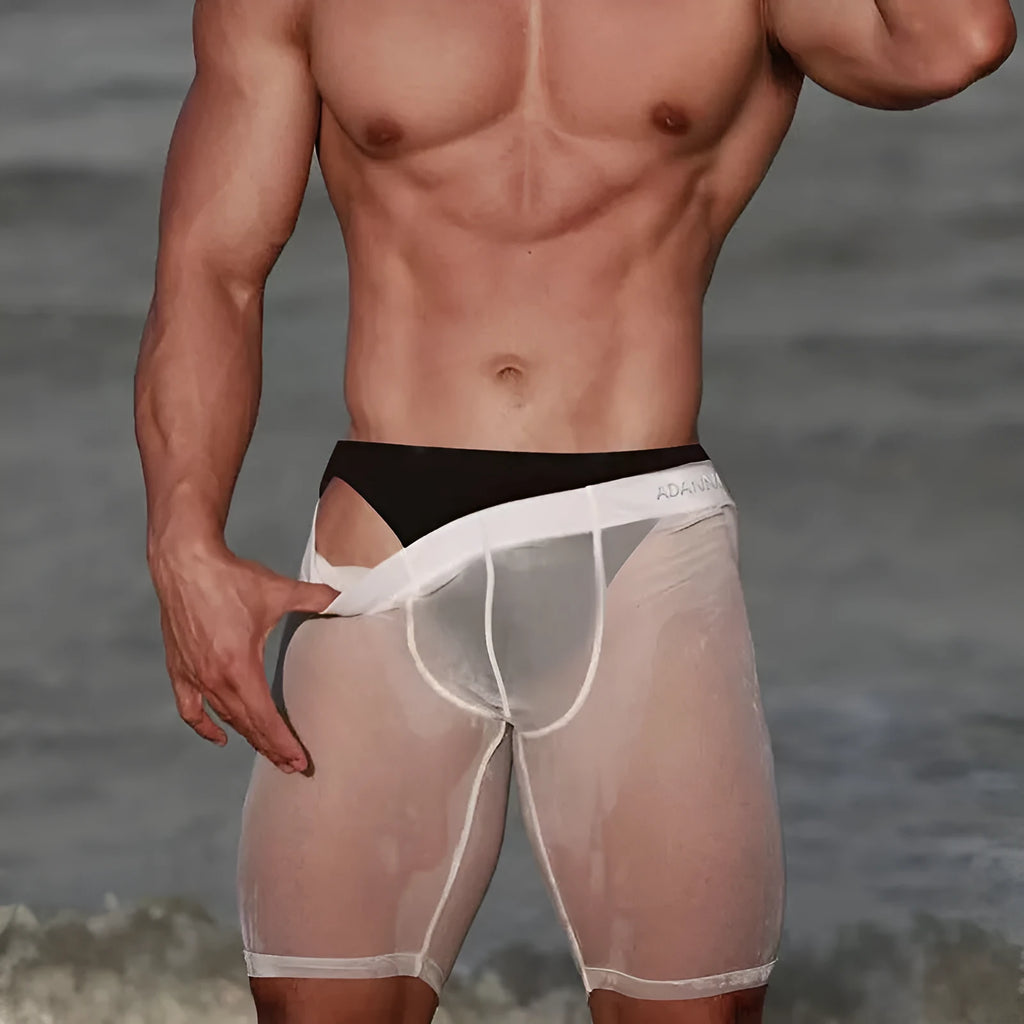 Men's mesh home shorts in nylon knit fabric with seamless construction