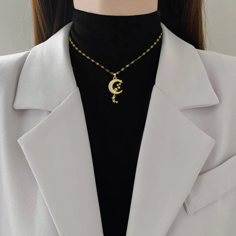 Stainless steel necklace with moon pendant and copper accents in A218 colour