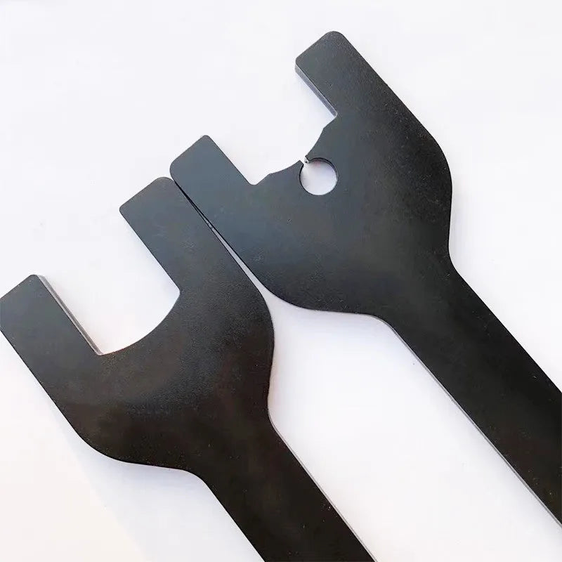 Land Rover fan wrench set with 36mm and 40mm alloy steel tools for automotive repair