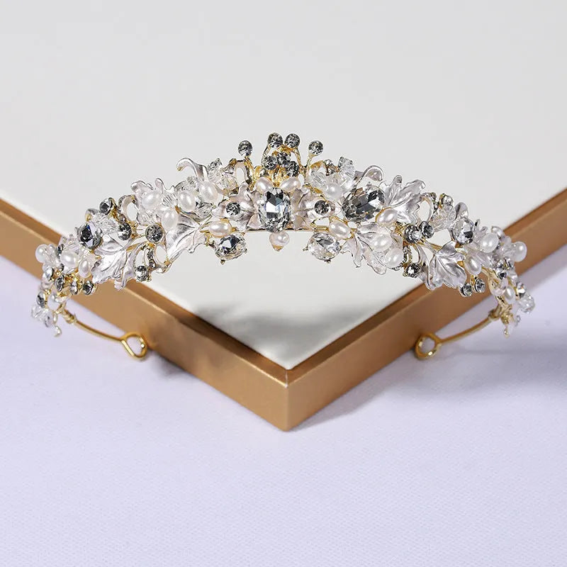 Alloy pearl crown headdress in gold or silver finish for women's hair accessories