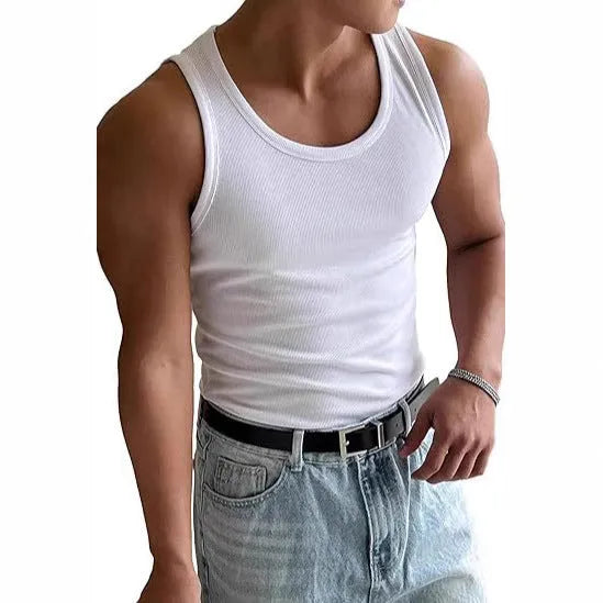 Men's black tight-fit round neck sports T-shirt with wool lining for workouts.