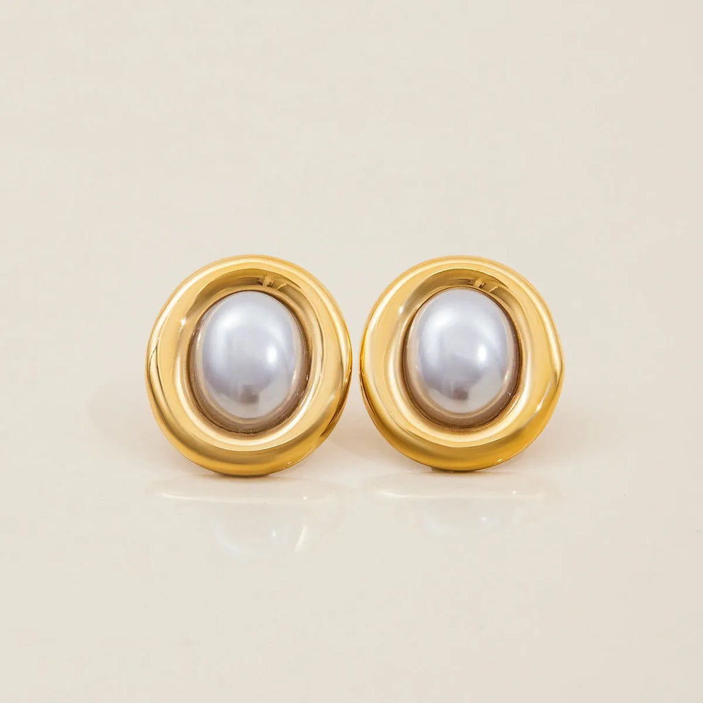 Silver-toned stainless steel vintage pearl ear studs with electroplated non-fade finish