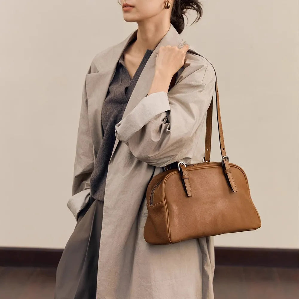Women's retro style genuine leather shoulder bag with double straps in horizontal square shape