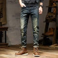 Men's skinny jeans in retro colour with zip fly and stretch denim fabric