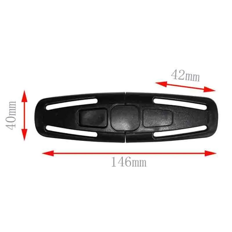 Black nylon child car seat buckle clip for 5-point harness measuring 14.5 by 4 centimetres