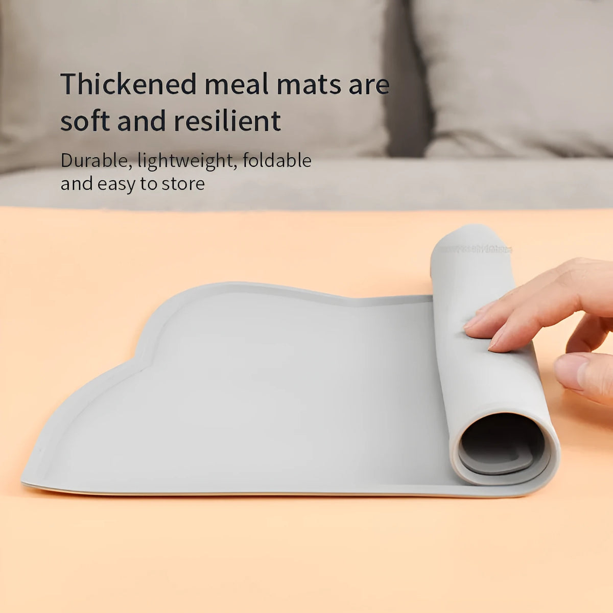 Silicone pet feeding mat with cat head shape design in blue colour for dog and cat bowls