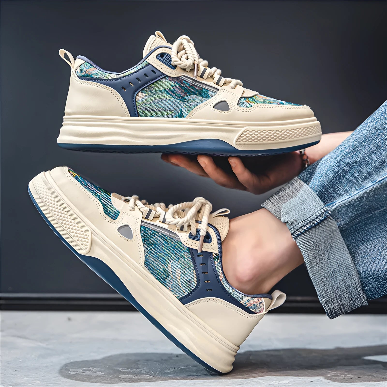 Men's canvas casual shoes in Milan green colour with flat heel and round toe design