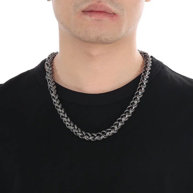 Men's titanium steel keel chain necklace with geometric twist design in antique silver finish