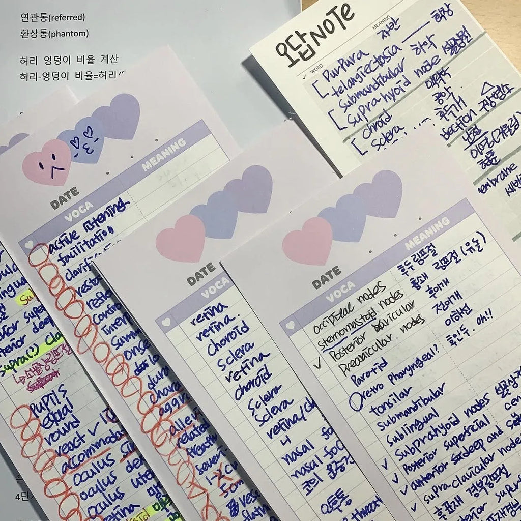 Vertical format notepad with blue cover showing B5 half dimensions and double-sided printing capability