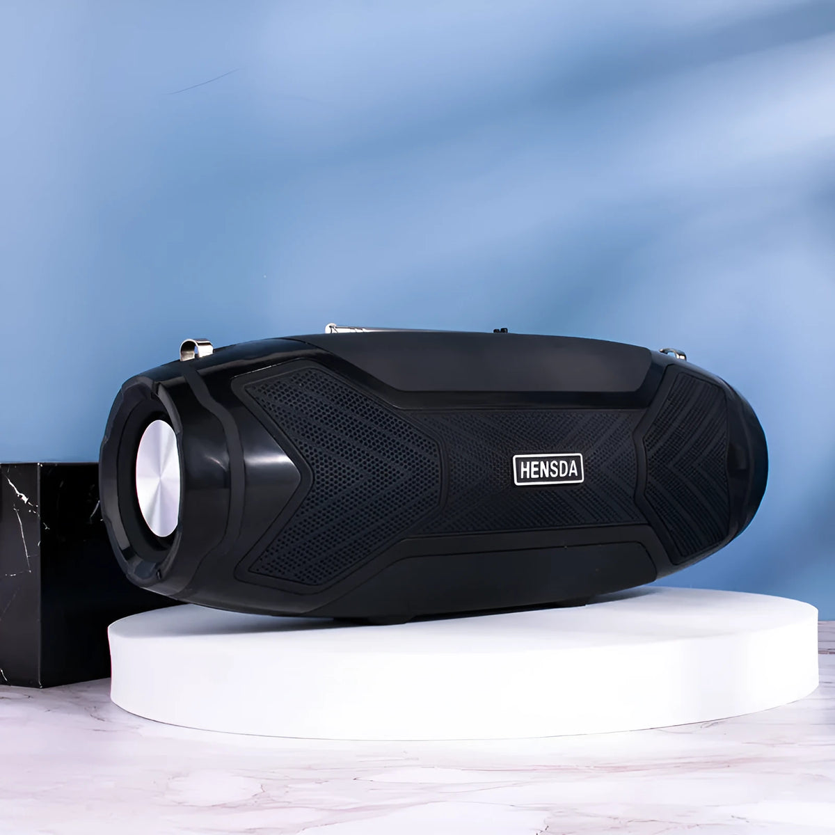 Portable Bluetooth speaker with radio, USB and TF card support, IPX 2 rating, in black
