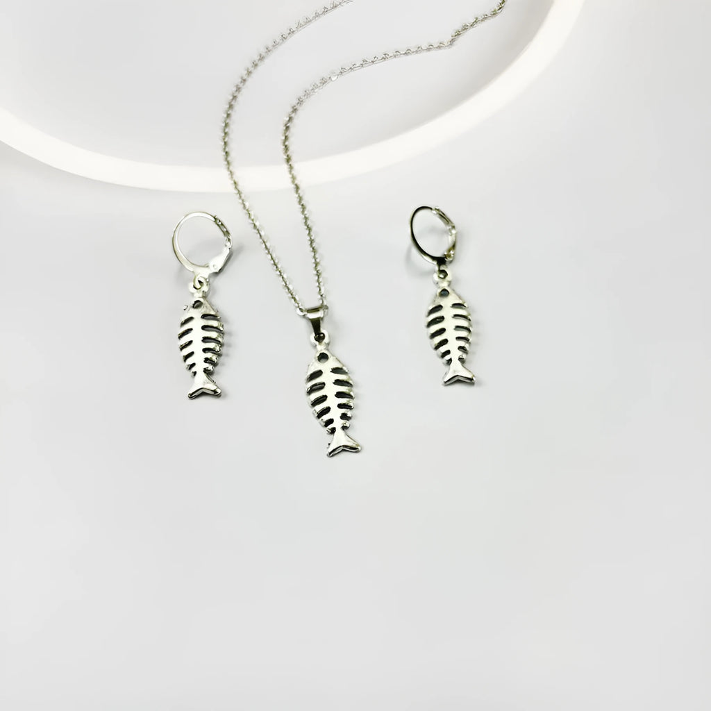Women's retro-style fishbone pendant necklace and matching earrings set on an O-shaped chain.