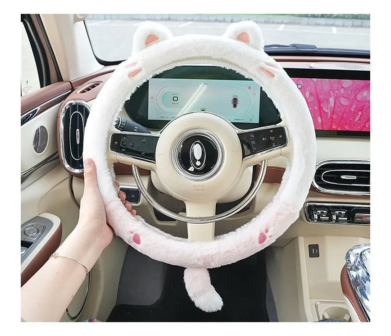Plush car steering wheel cover with embroidered cartoon animal design for winter driving