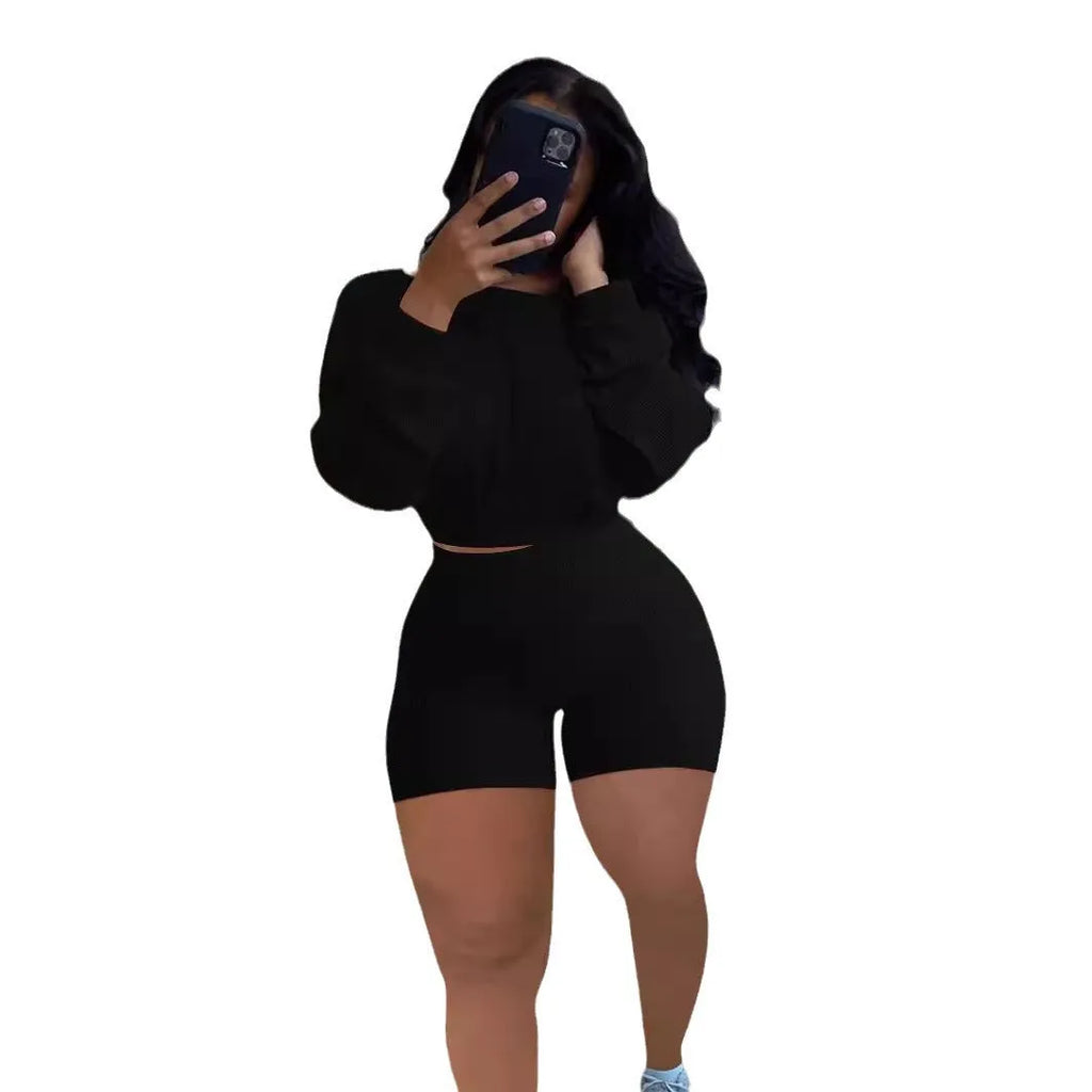 Women's solid colour off-the-shoulder two-piece set with long sleeves and matching shorts in multiple colour options